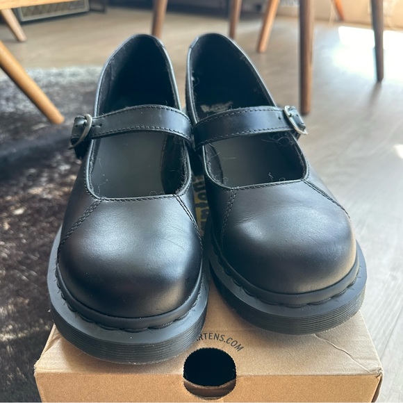 DR. MARTENS Alderstone Mary Janes - Picture 2 of 9
